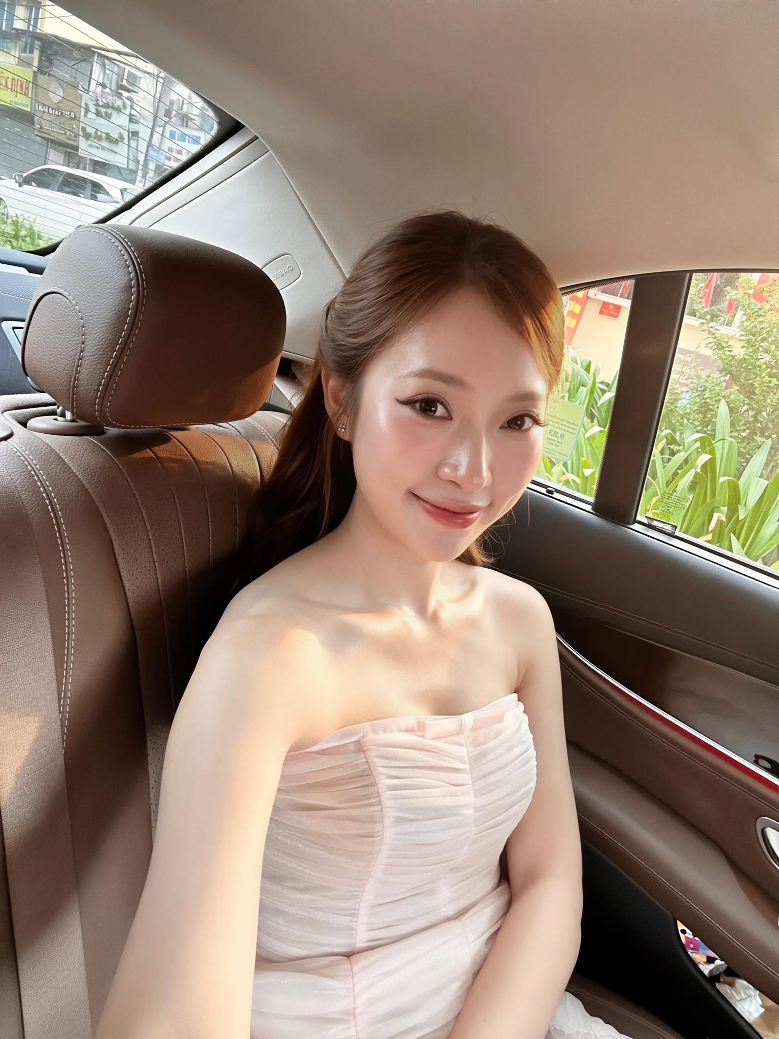 MC Khánh Vy ngày càng thăng hạng nhan sắc, ngẫu hứng "bắt cam thường" cũng đủ khiến người xem si mê- Ảnh 3.