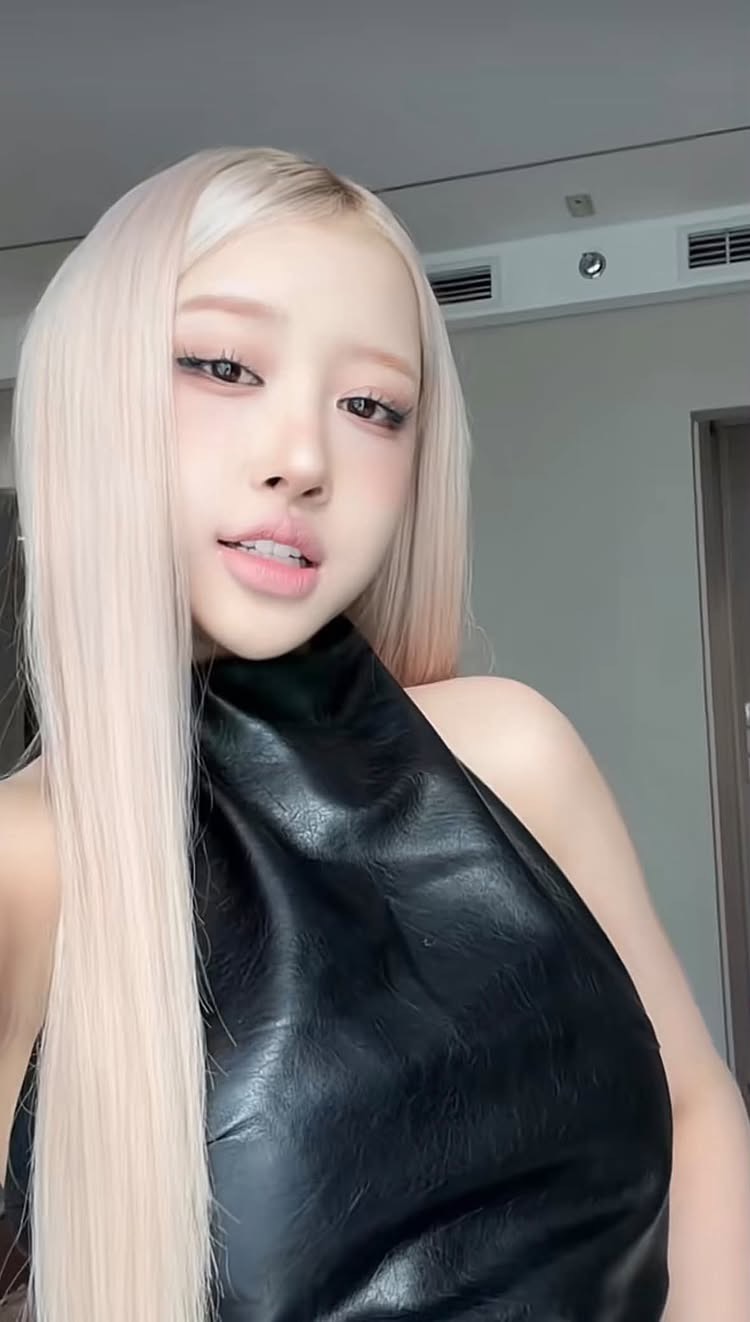 "Rosé bản Việt" bị chê bai nhan sắc khác xa ảnh mạng- Ảnh 2.