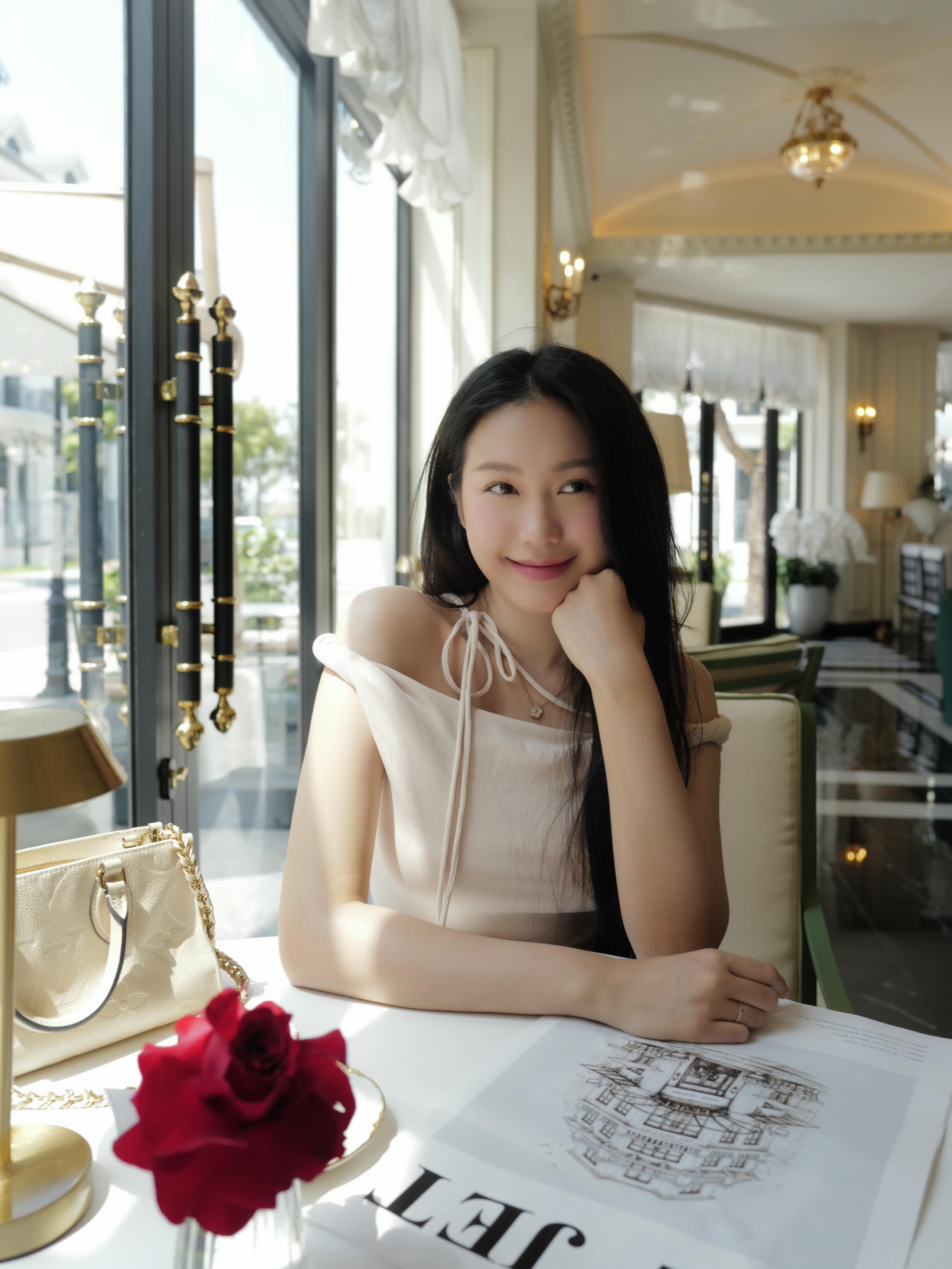 Loạt ảnh hồi bé của hội tiểu thư Việt đang "chiếm sóng": Hóa ra vibe nhà giàu mấy chục năm trước là đây- Ảnh 27.