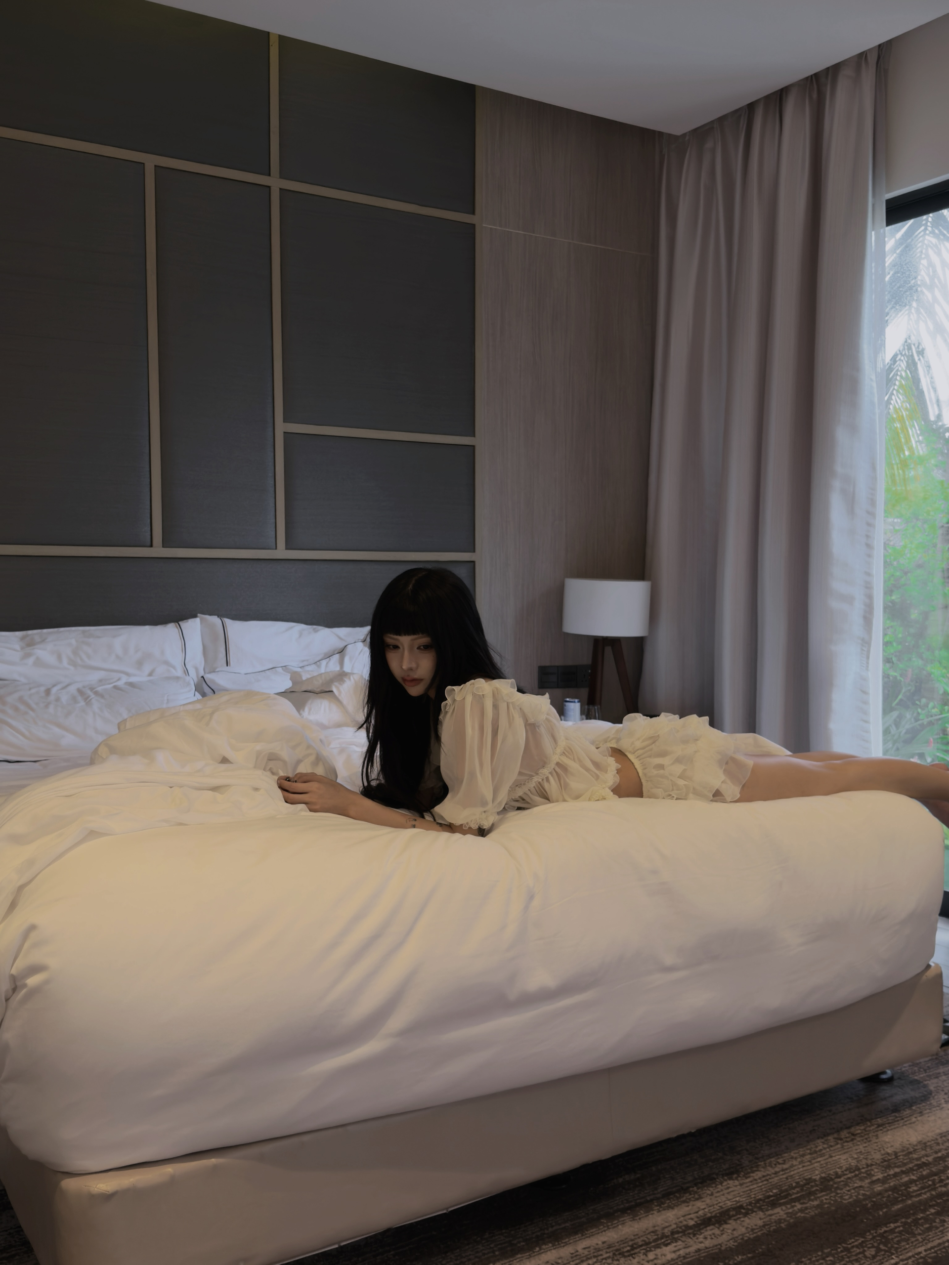 Ciin càng ngày càng đẹp, chỉ khoe ảnh thư giãn trên giường cũng đủ khiến CĐM chao đảo vì si mê- Ảnh 5.