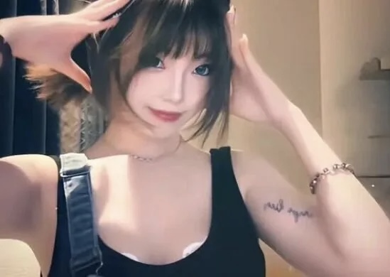 Chấn động nữ streamer bị tình cũ vạch trần gian lận hôn nhân, chuyên "săn" đại gia nước ngoài- Ảnh 2.