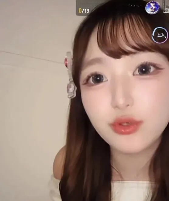 Chấn động nữ streamer bị tình cũ vạch trần gian lận hôn nhân, chuyên "săn" đại gia nước ngoài- Ảnh 5.