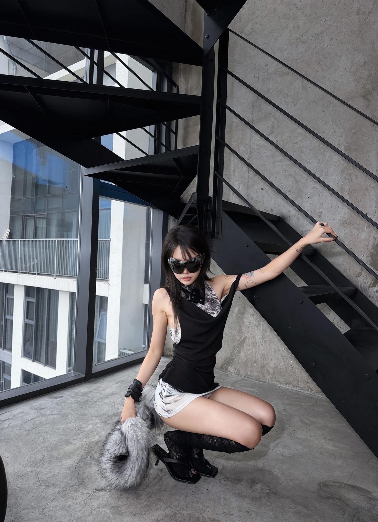 Ngỡ ngàng “bộ nhận diện” hiện tại của Linh Ngọc Đàm- Ảnh 9.