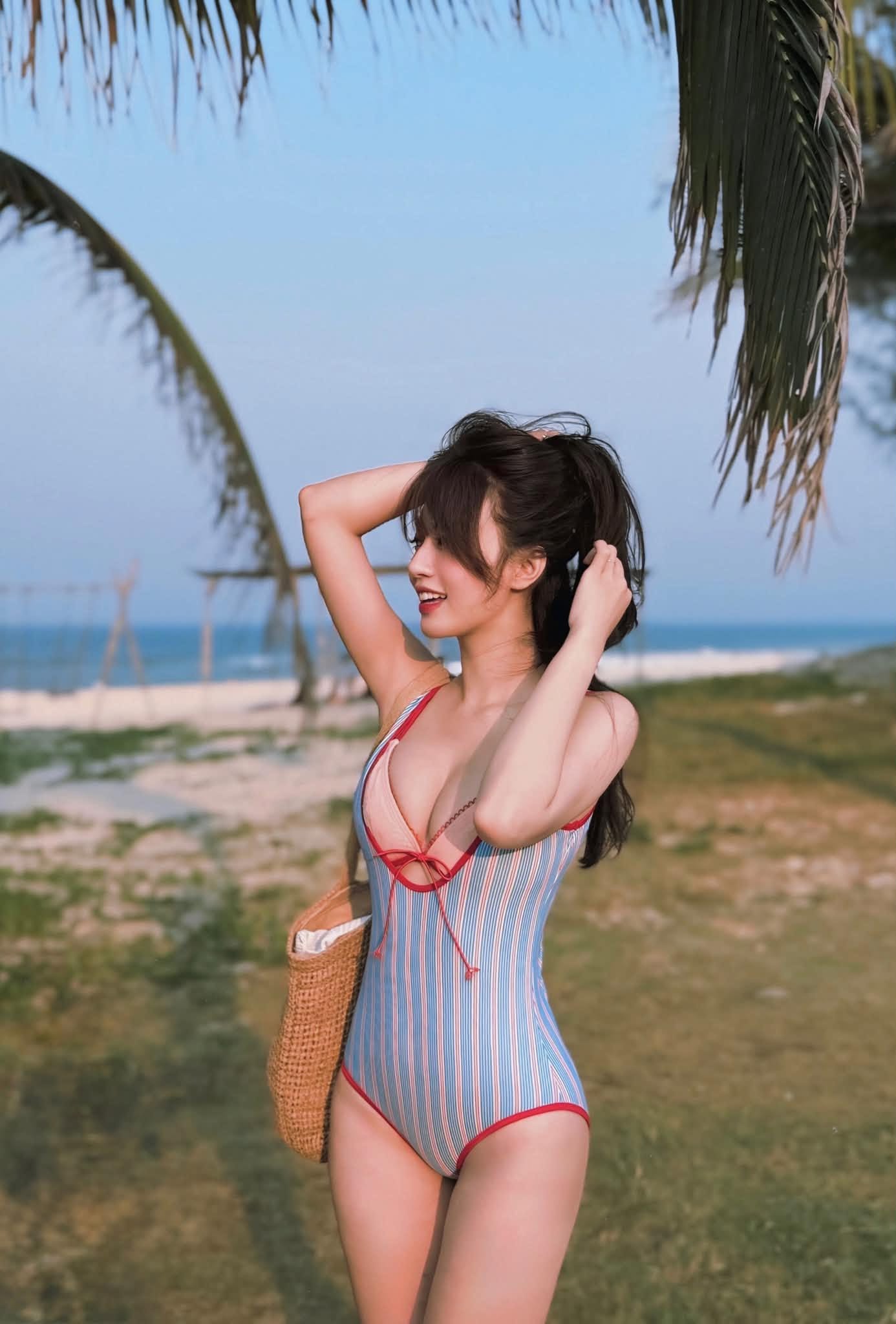 Chỉ cần 1 bức ảnh, Hà Kim vẫn khuấy đảo MXH với vóc dáng đáng mơ ước trong mùa hè này- Ảnh 2.