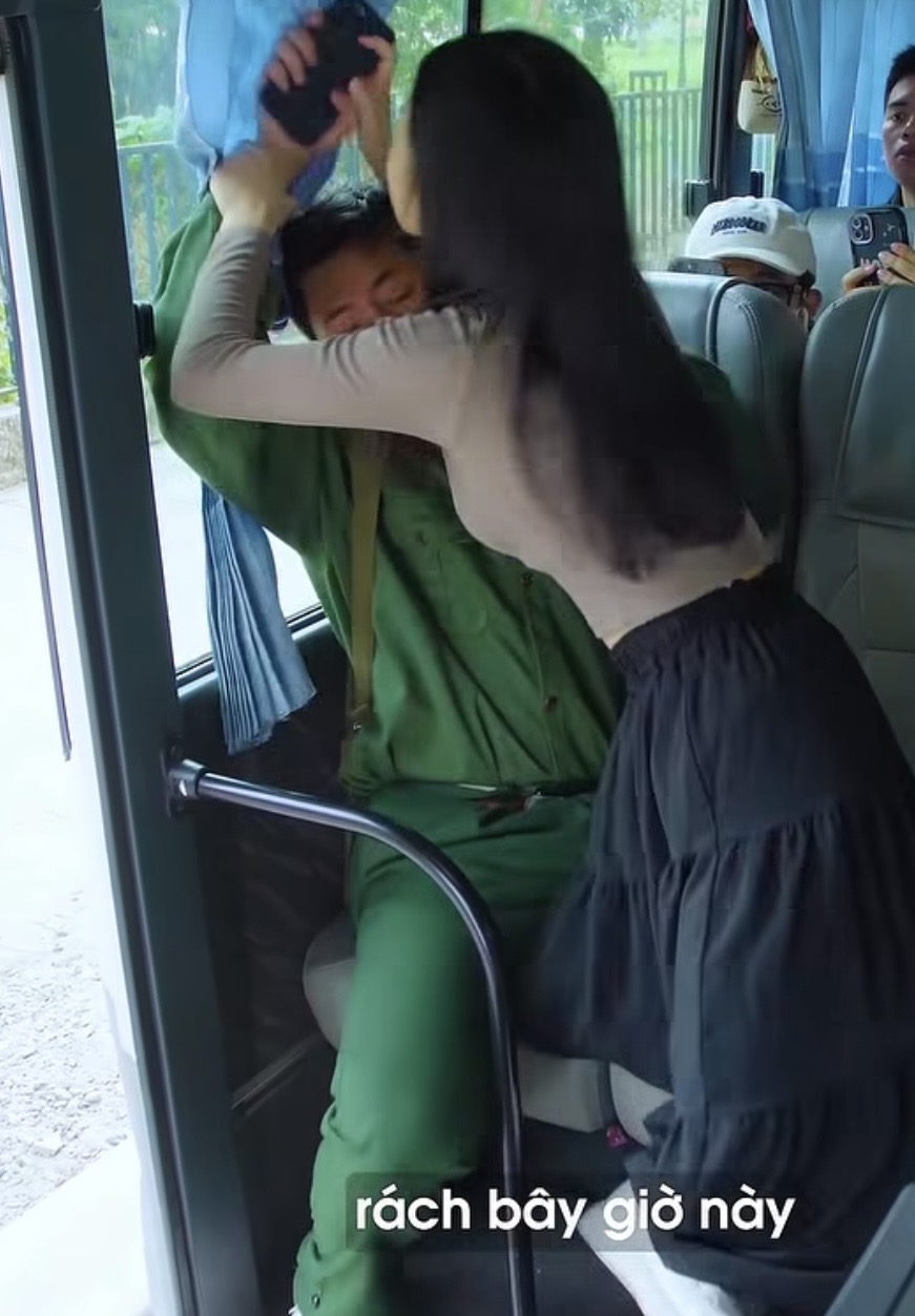 Làm nội dung vô duyên, kệch cỡm, CĐM bức xúc, chỉ trích gay gắt “nhà sáng tạo”- Ảnh 4.