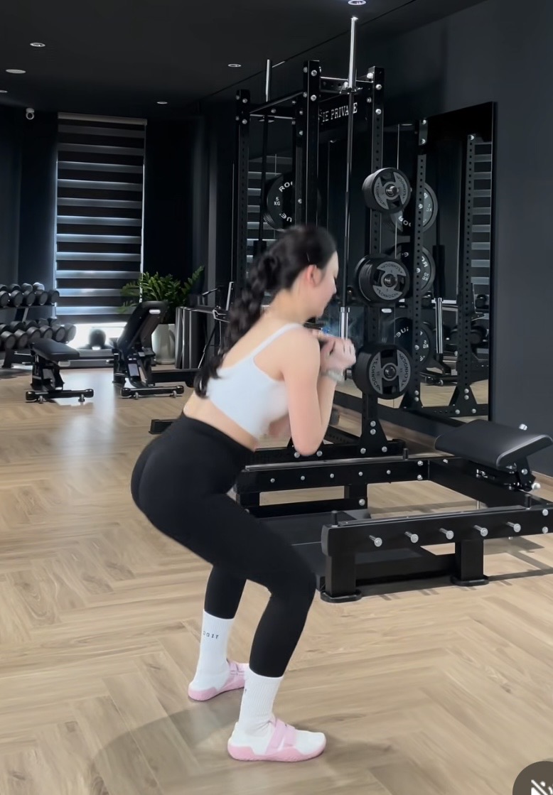 Tranh cãi mô hình phòng gym nữ "private" nhưng huấn luyện viên là nam- Ảnh 1. Tranh cãi mô hình phòng gym nữ "private" nhưng huấn luyện viên là nam- Ảnh 1.