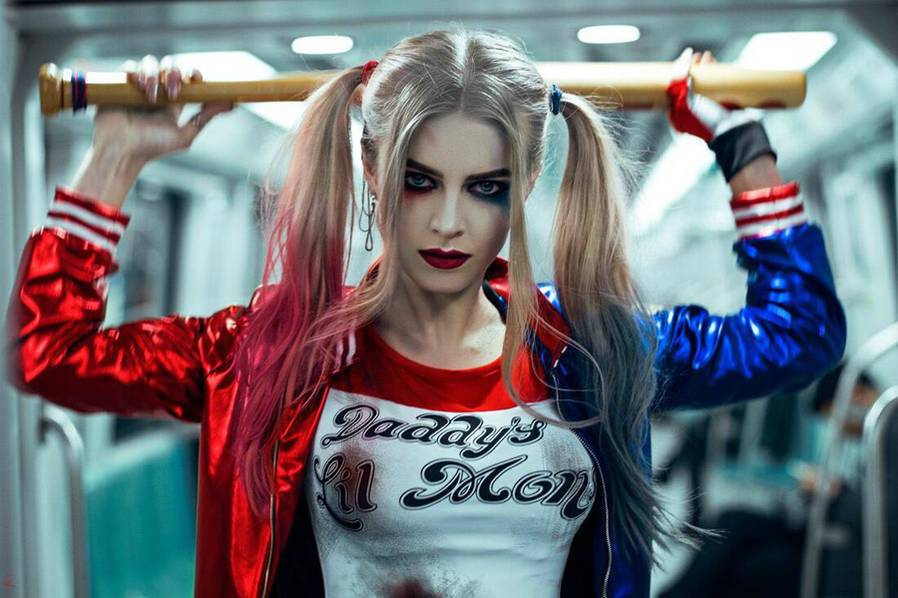 cosplay-Harley-Quinn-giong-y-het-nhu-trong-phim-1