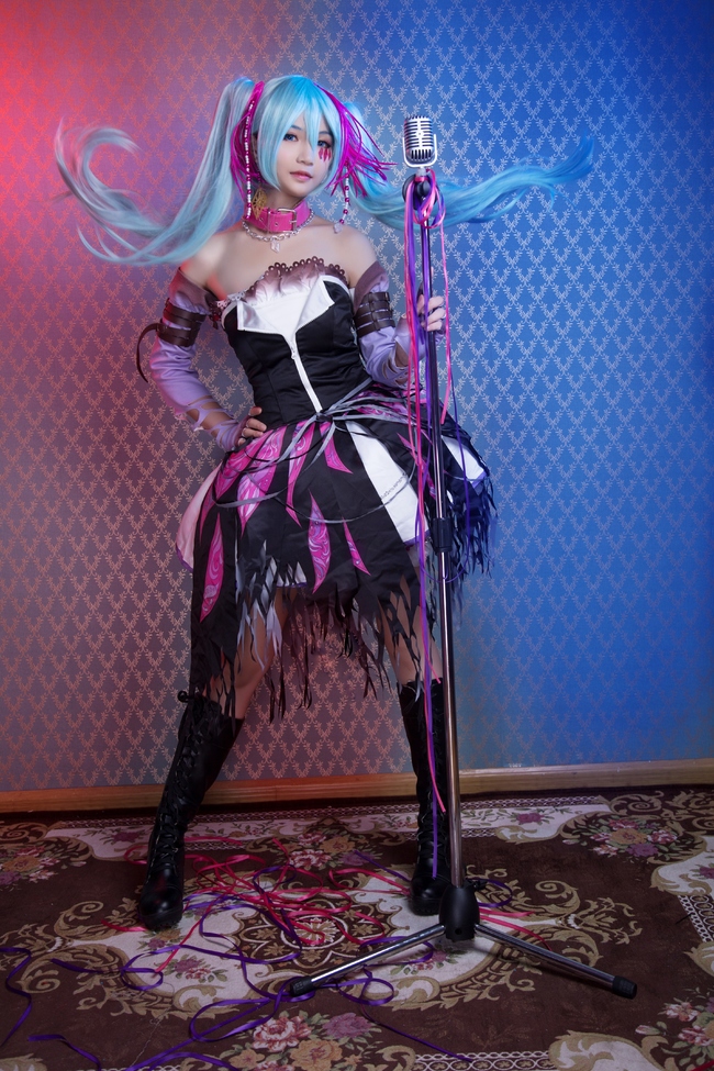 Cosplay Hatsune Miku cực dễ thương dành cho fan hâm mộ