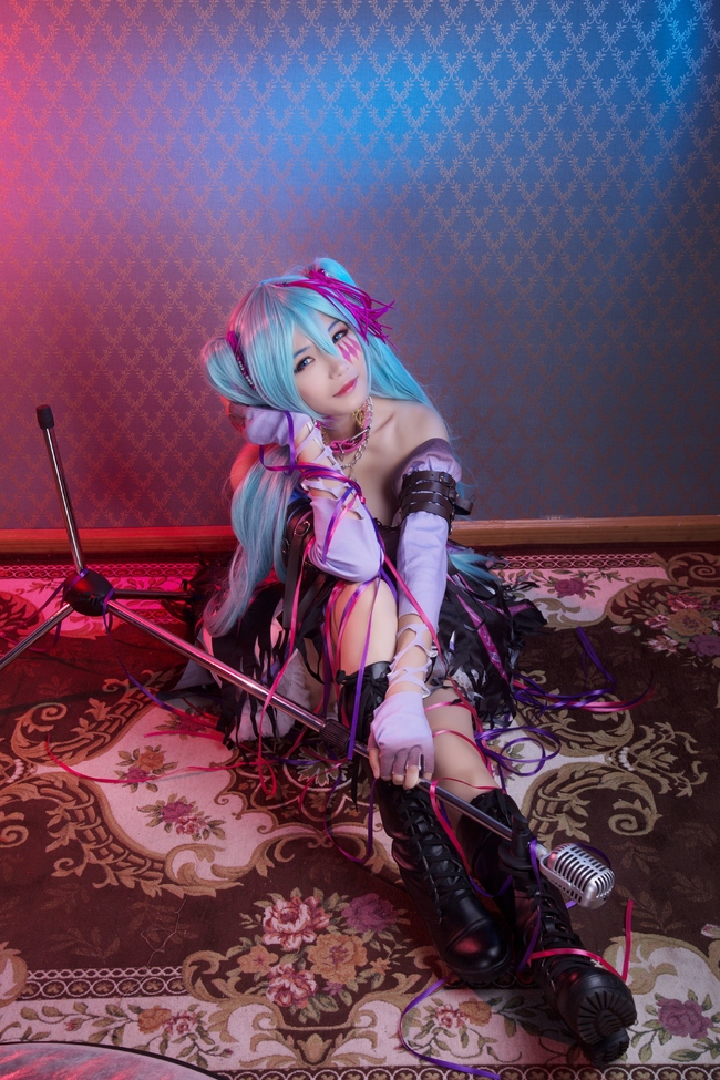 Cosplay Hatsune Miku cực dễ thương dành cho fan hâm mộ