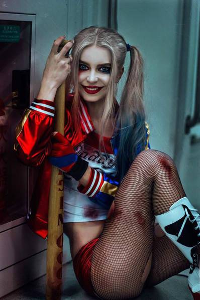 cosplay-Harley-Quinn-giong-y-het-nhu-trong-phim-5