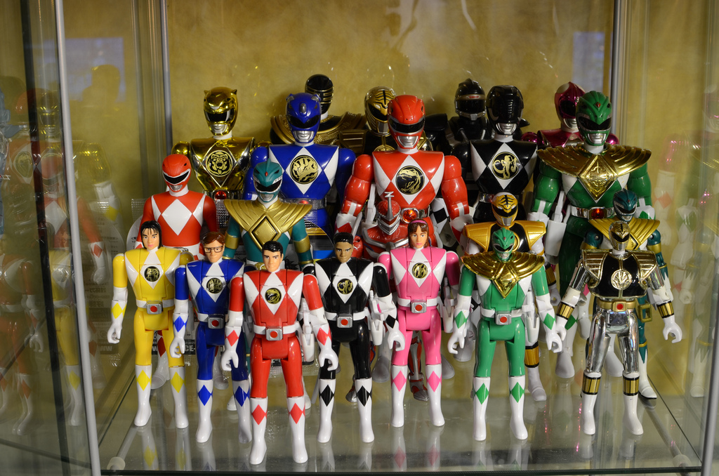 Пауэр игрушки. Power Rangers 90х. Power Rangers игрушки 90. Игрушка Power Rangers рейнджер. Dino Morphin Power Rangers Toys, Power Rangers Figures, Power Rangers Megazord.