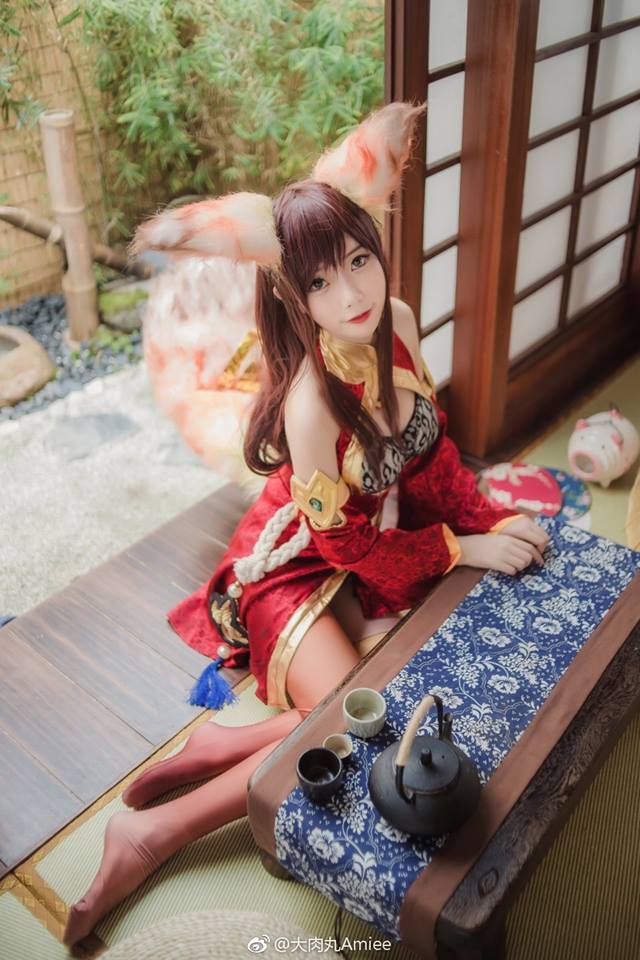 Tiếp tục nóng mắt với cosplay nàng Hồ Ly Đắc Kỷ trong Vương Giả Vinh Diệu