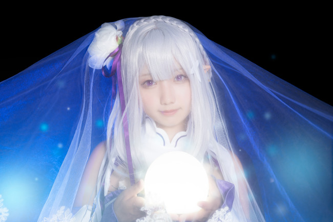 cosplay-cong-chua-toc-trang-truyen-tranh-Re:Zero-17