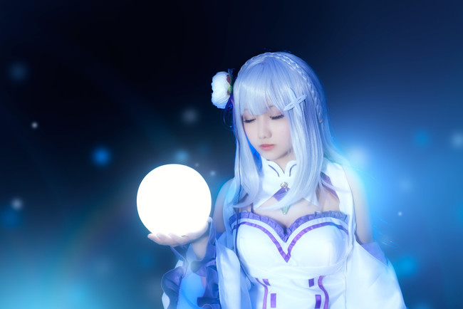 cosplay-cong-chua-toc-trang-truyen-tranh-Re:Zero-15