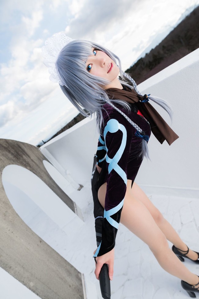 nguoi-dep-nhat-ban-cosplay-Sakuya-Izayoi-game-Touhou