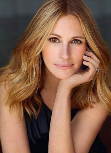 Bất chấp năm tháng, Julia Roberts luôn được mọi người ca ngợi về vẻ đẹp của mình