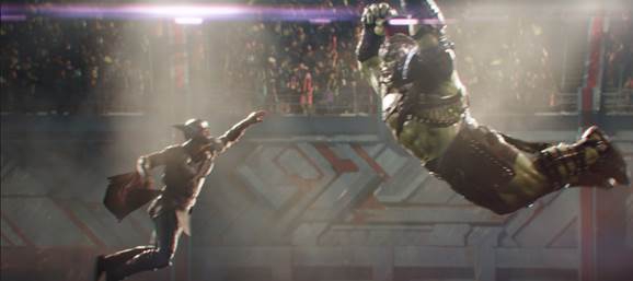  Trong phần này, khán giả còn được chứng kiến cảnh chiến đấu đầy gay cấn giữ Thor và Hulk 