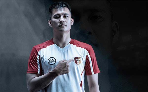 Lê Công Vinh Vietnam Legend trong FIFA Online 3: Xứng danh huyền thoại Việt Nam