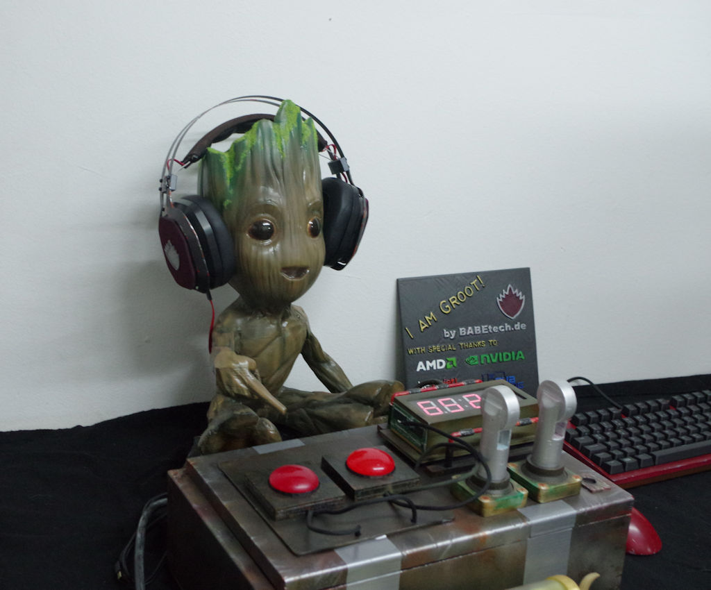 Nhìn chú bé Groot cực xinh này, chẳng ai dám tin bên trong là cỗ máy tính chơi được mọi game trên đời