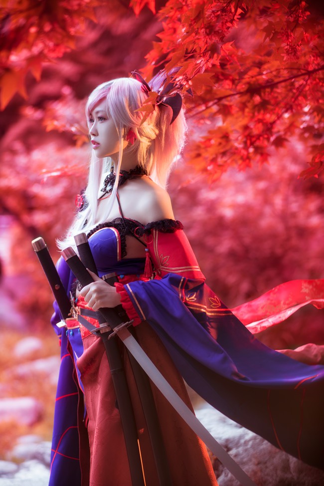 Ngất ngây với cosplay nàng Saber tuyệt đẹp trong Fate/Grand Order