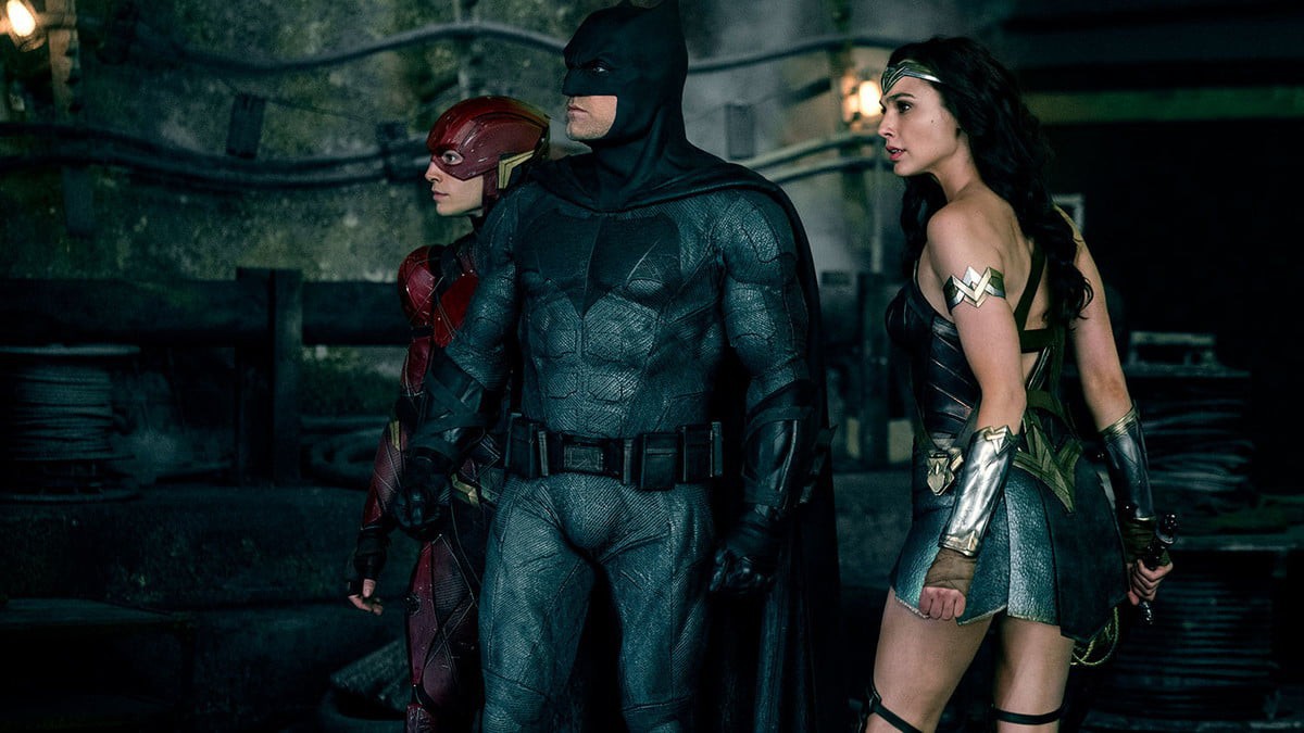 Justice League mở màn công chiếu đáng thất vọng tại Bắc Mỹ