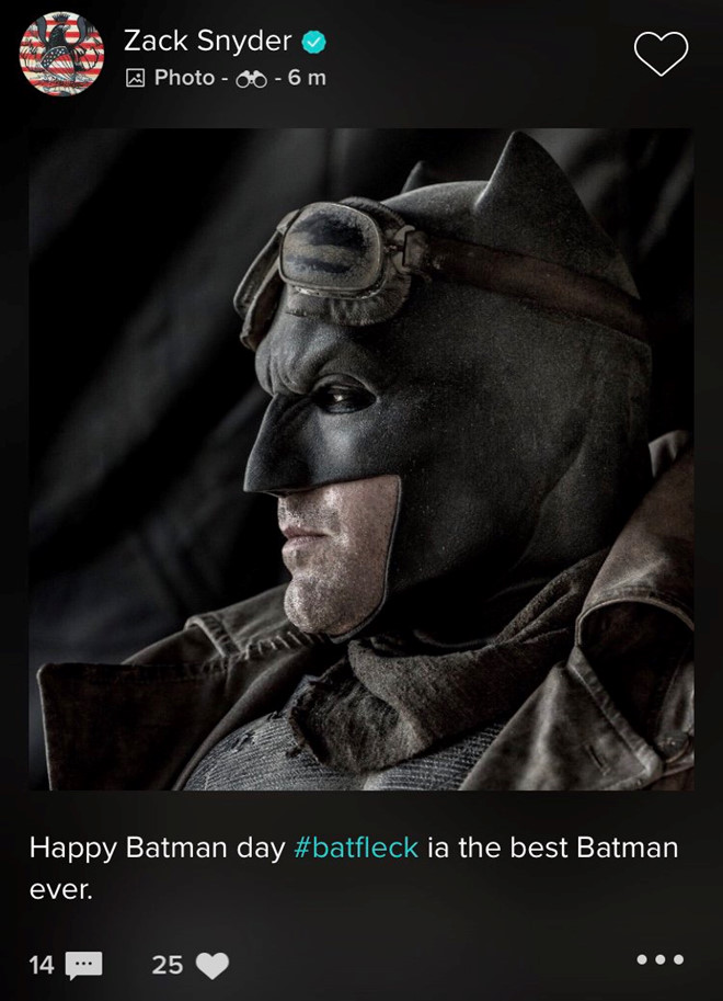  Zack Snyder tôn vinh Ben Affleck là Batman xuất sắc nhất mọi thời đại. 