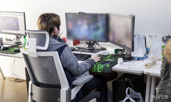 Gạt qua nỗi buồn ở CKTG 2018, Gen.G eSports ra mắt Gaming House hoành tráng giữa lòng Seoul - Ảnh 4.