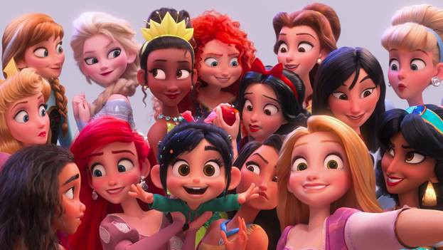 Wreck It Ralph 2: 3 lý do khiến cô bé kẹo ngọt Vanellope sẽ trở thành nàng công chúa Disney siêu đặc biệt trong tương lai - Ảnh 1.