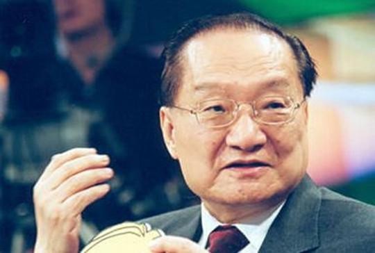 Chuyện sau sân khấu ít ai biết về Đông Phương Bất Bại - Nhất đại cao thủ truyện Kim Dung - Ảnh 3. Chuyện sau sân khấu ít ai biết về Đông Phương Bất Bại - Nhất đại cao thủ truyện Kim Dung - Ảnh 3.
