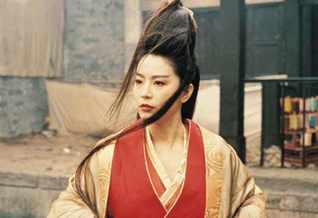 Chuyện sau sân khấu ít ai biết về Đông Phương Bất Bại - Nhất đại cao thủ truyện Kim Dung - Ảnh 9. Chuyện sau sân khấu ít ai biết về Đông Phương Bất Bại - Nhất đại cao thủ truyện Kim Dung - Ảnh 9.