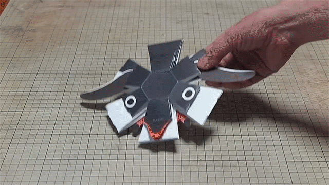 Bộ đồ chơi động vật xếp giấy biến hình ảo diệu trong một nốt nhạc - Ảnh 5.