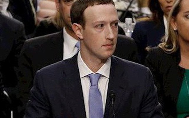 Mặc scandal bủa vây, Mark Zuckerberg vẫn tự hào về Facebook 2018 - Ảnh 1.