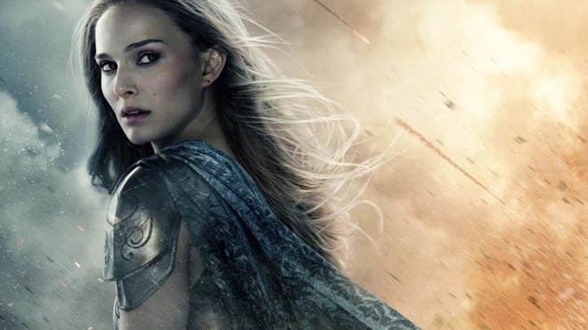  Natalie Portman đảm nhận vai nữ tiến sĩ Jane Foster trong loạt phim Thor thuộc MCU. Tuy nhiên, nhân vật của cô hoàn toàn vắng bóng ở tập Thor: Ragnarok (2017). 