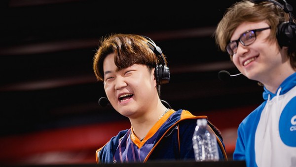 LMHT: Pick Yasuo, Huni giúp Echo Fox đánh bại 100 Thieves