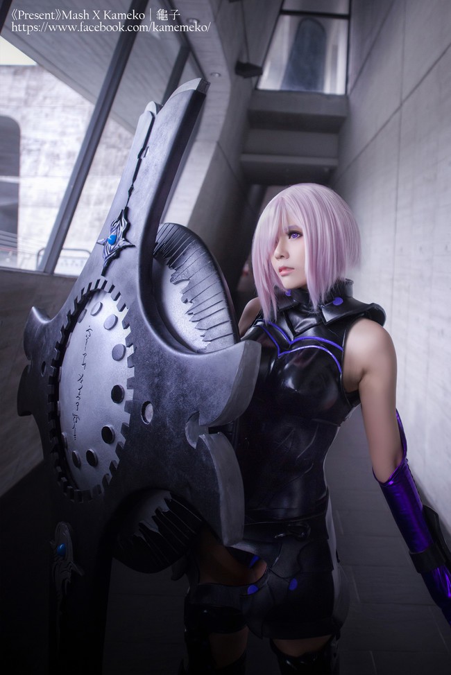 Ngất ngây với cosplay cô nàng Mashu Kyrielight cực gợi cảm trong Fate/Grand Order