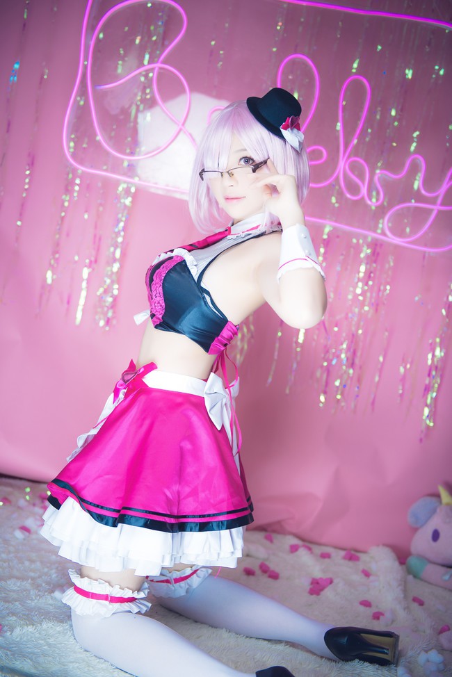 cosplay-co-nang-Mashu-Kyrielight-sieu-goi-cam-07