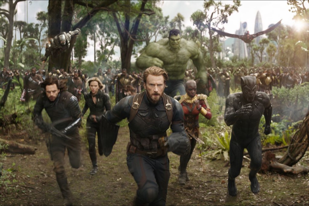 10 bình luận của giới phê bình về Avengers: Infinity War khiến bạn không thể không xem phim