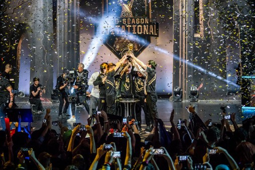 LMHT: Thất bại thảm hại tại trận chung kết MSI 2018, fan hâm mộ quốc tế gọi Kingzone là 