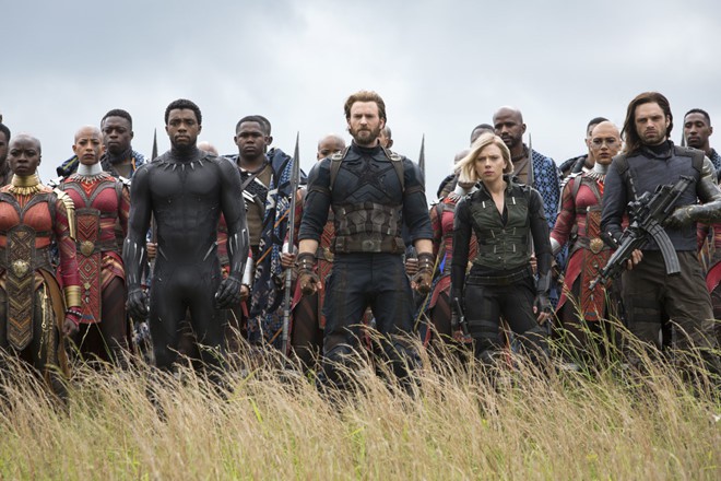  Tại riêng Bắc Mỹ, Avengers: Infinity War nay đang đuổi theo... Black Panther. 