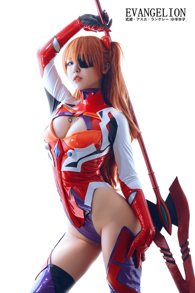 cosplay-anime-noi-tieng-nhat-ban-Asuka-LangleySoryu-1