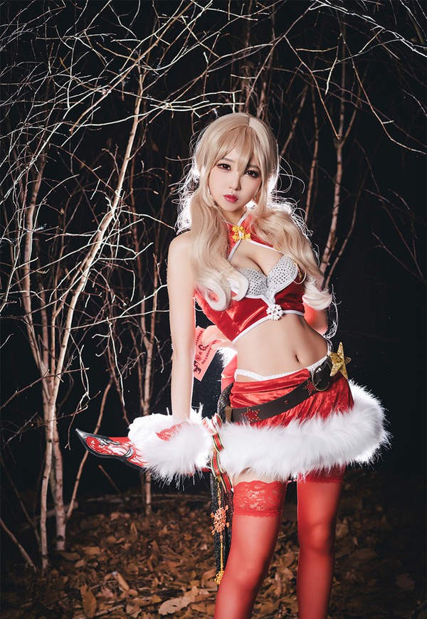 Bỏng mắt với cosplay về nhân vật Sát Thủ trong Blade and Soul