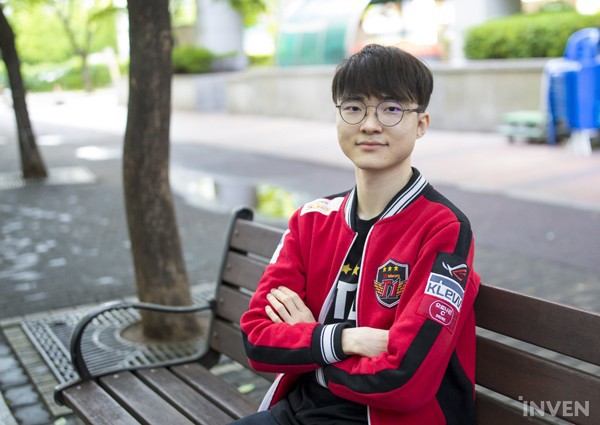 Faker tuyên bố: “Tôi muốn chứng minh Hàn Quốc là quốc gia số 1 thế giới khi nói đến chơi game”