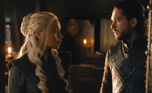  Chuyện tình của Mẹ Rồng và Jon Snow là điểm nhấn cuối mùa 7. 