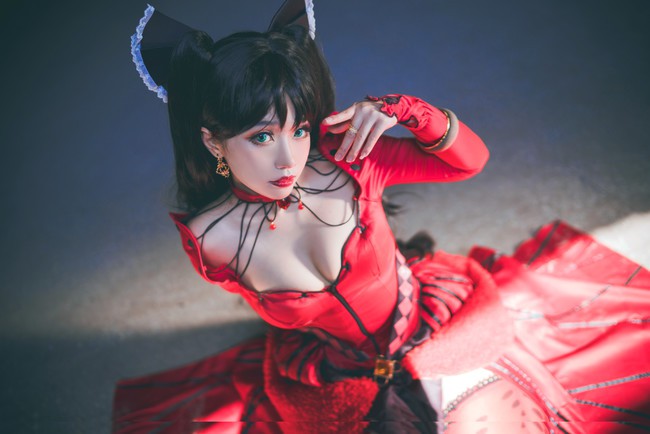 Cosplay thiếu nữ Rin Tohsaka tuyệt đẹp trong Fate/Grand Order