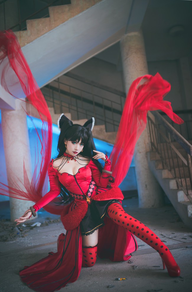 Cosplay thiếu nữ Rin Tohsaka tuyệt đẹp trong Fate/Grand Order