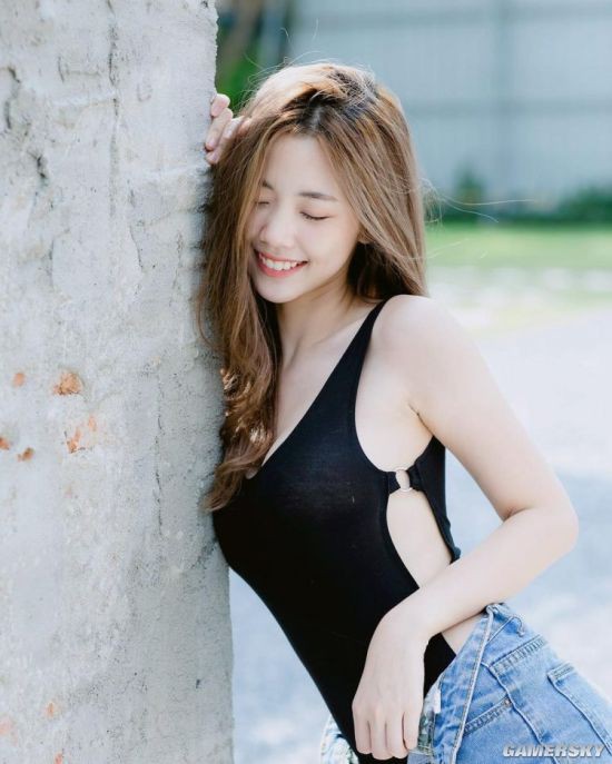 Nilawan Iamchuasawad - Hot girl Thái Lan có nụ cười tỏa nắng