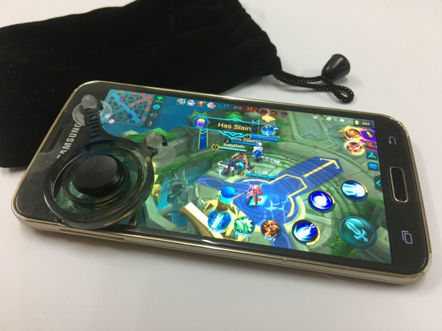 Các công cụ hỗ trợ 'tận răng' đang dần giết chết các game thủ mobile chân chính?