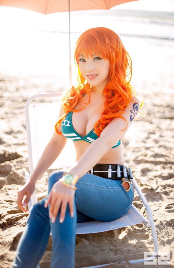 Bỏng mắt với những hình ảnh cosplay miêu tặc Nami trong One Piece khiến các fan đứng ngồi không yên - Ảnh 15.