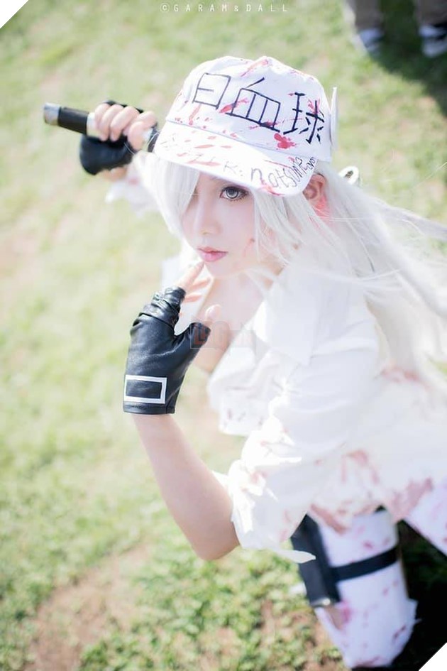 Nóng bỏng mắt với bộ ảnh cosplay cực sexy của nàng Bạch Cầu trong anime đình đám Cells at Work - Ảnh 3.