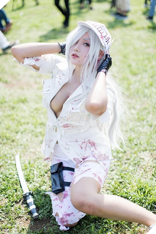 Nóng bỏng mắt với bộ ảnh cosplay cực sexy của nàng Bạch Cầu trong anime đình đám Cells at Work - Ảnh 7.